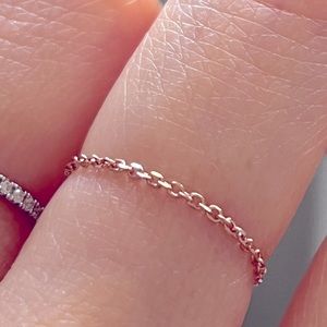 14k rose gold chain ring.